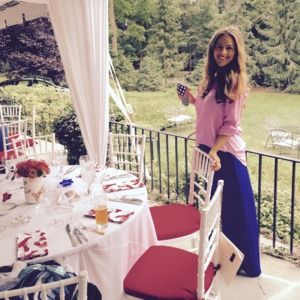 Meet your Posher, Adalia